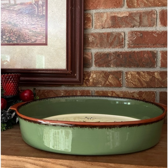 Rare Home Interiors Apple Orchard Collection 16” Casserole Dish - Picture 2 of 6